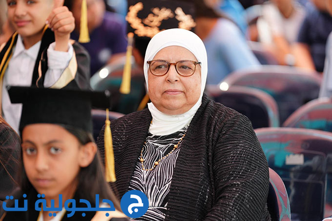 مدرسة آفاق الابتدائية في جلجولية تحتفل بتخريج طبقة السوادس لعام 2026